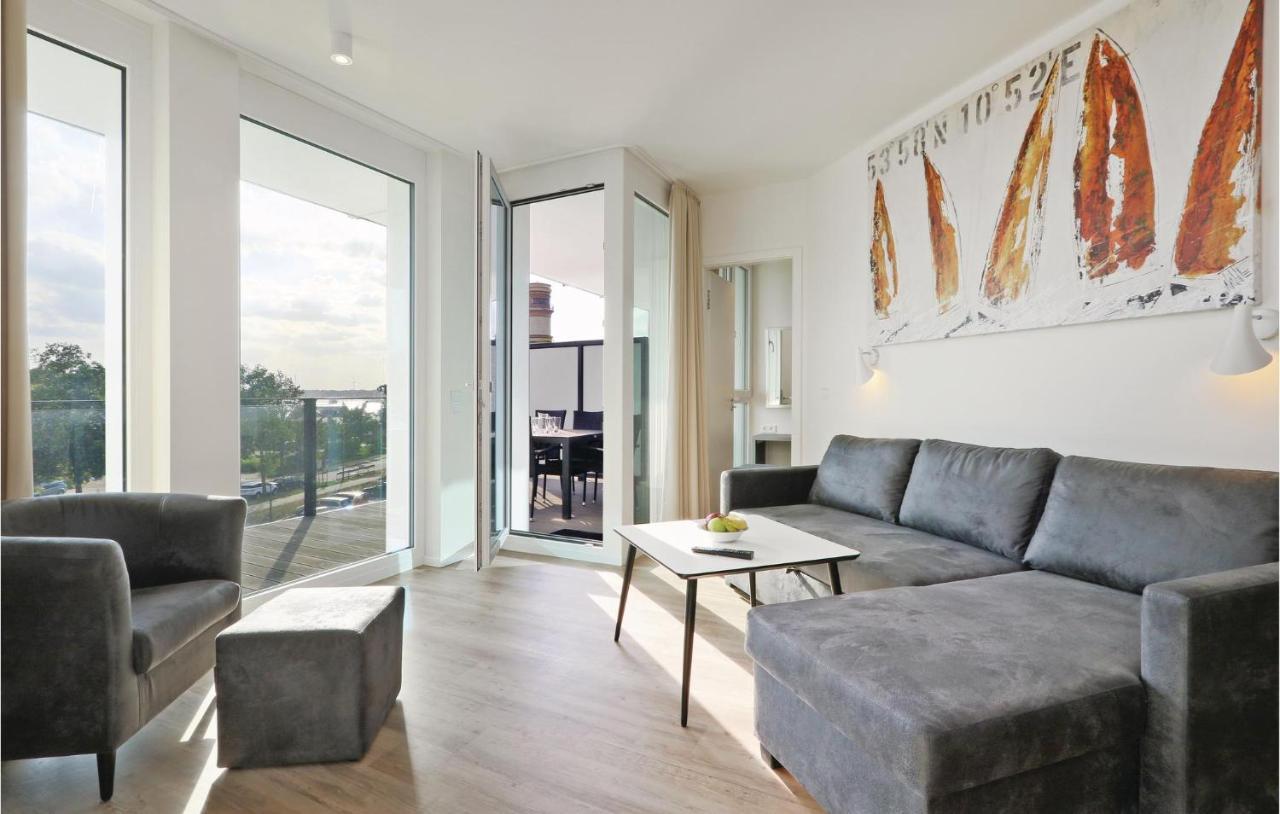 Nice Apartment In Luebeck Travemuende With Sauna Exteriör bild