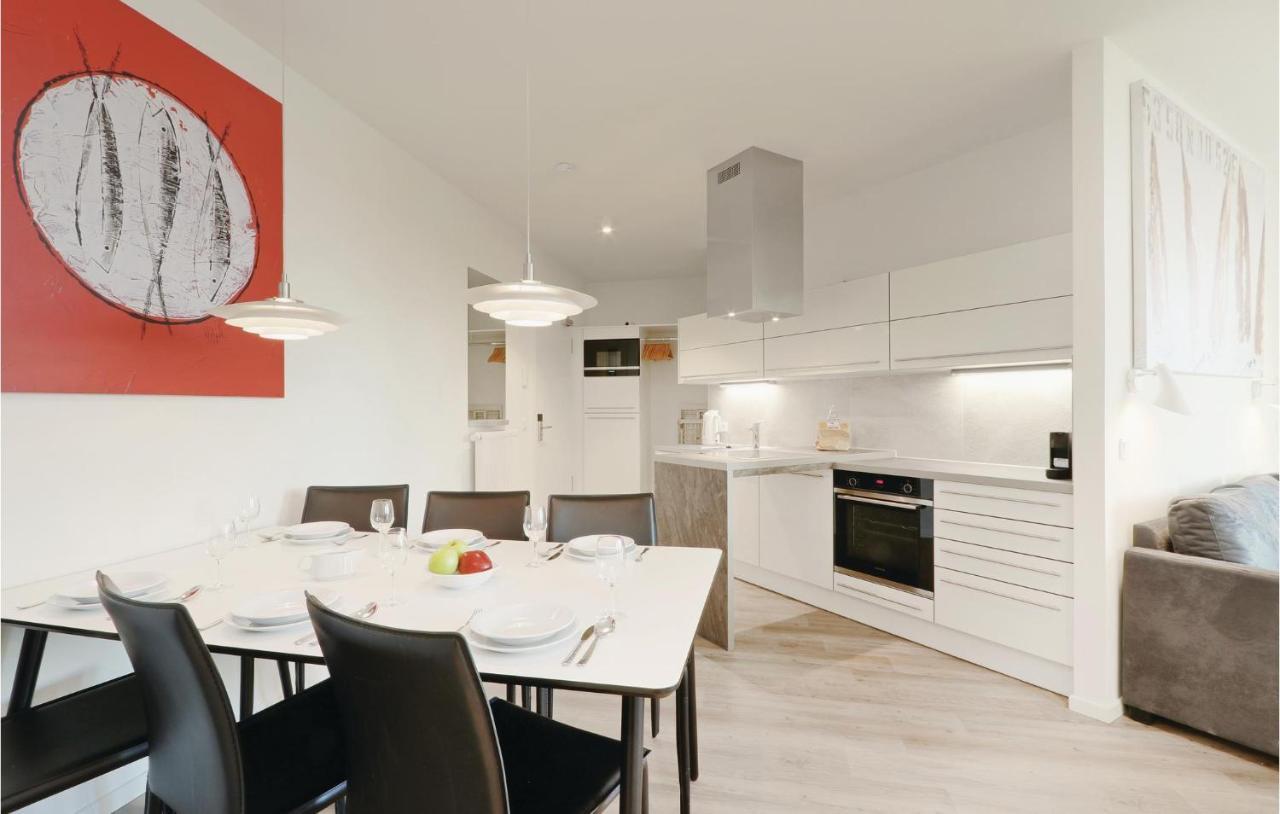 Nice Apartment In Luebeck Travemuende With Sauna Exteriör bild